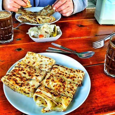 Doyuranlar Ata Eceabat